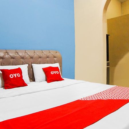Oyo 92076 Sky Residence Cengkeh ميدان المظهر الخارجي الصورة
