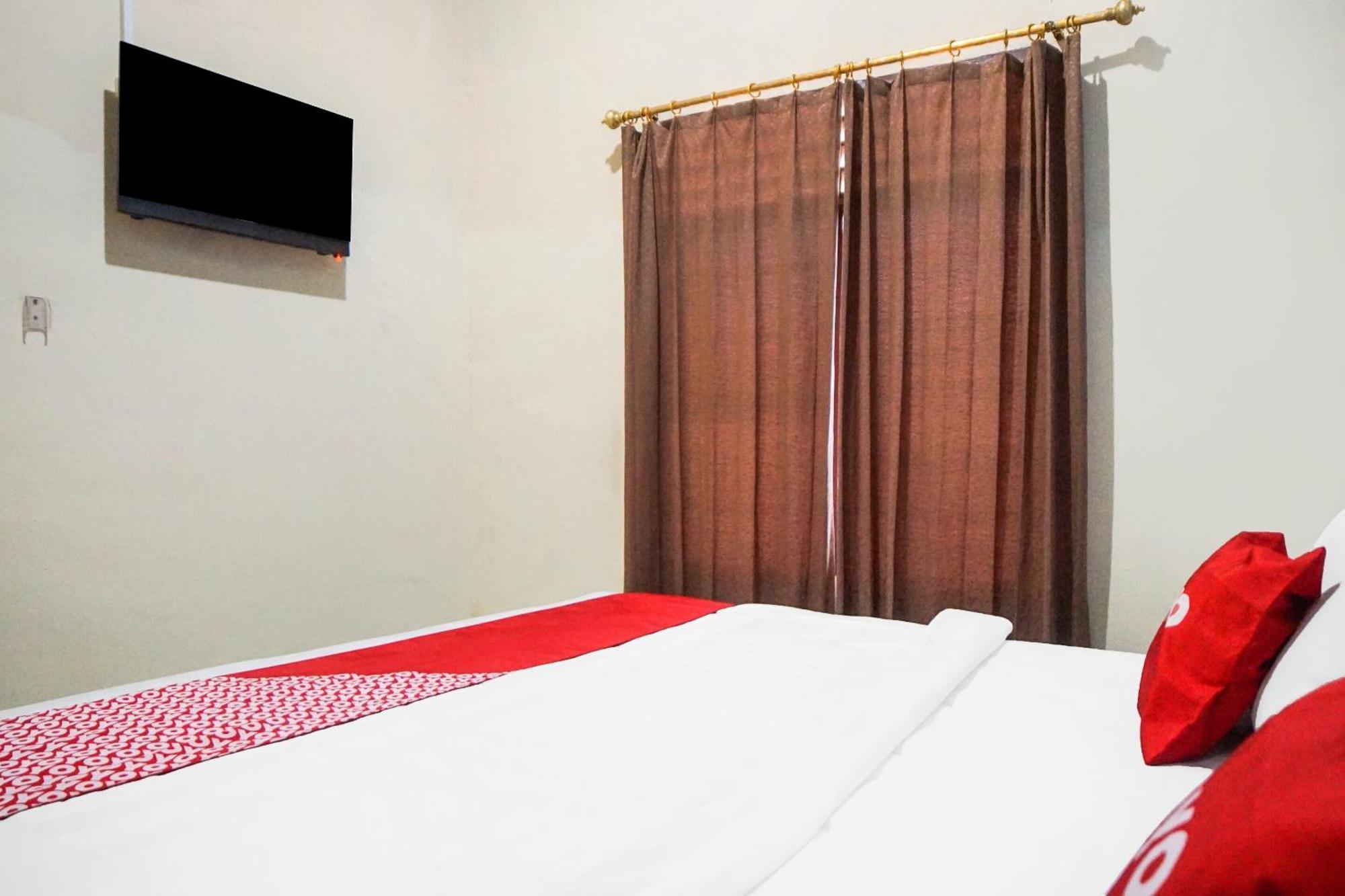 Oyo 92076 Sky Residence Cengkeh ميدان المظهر الخارجي الصورة