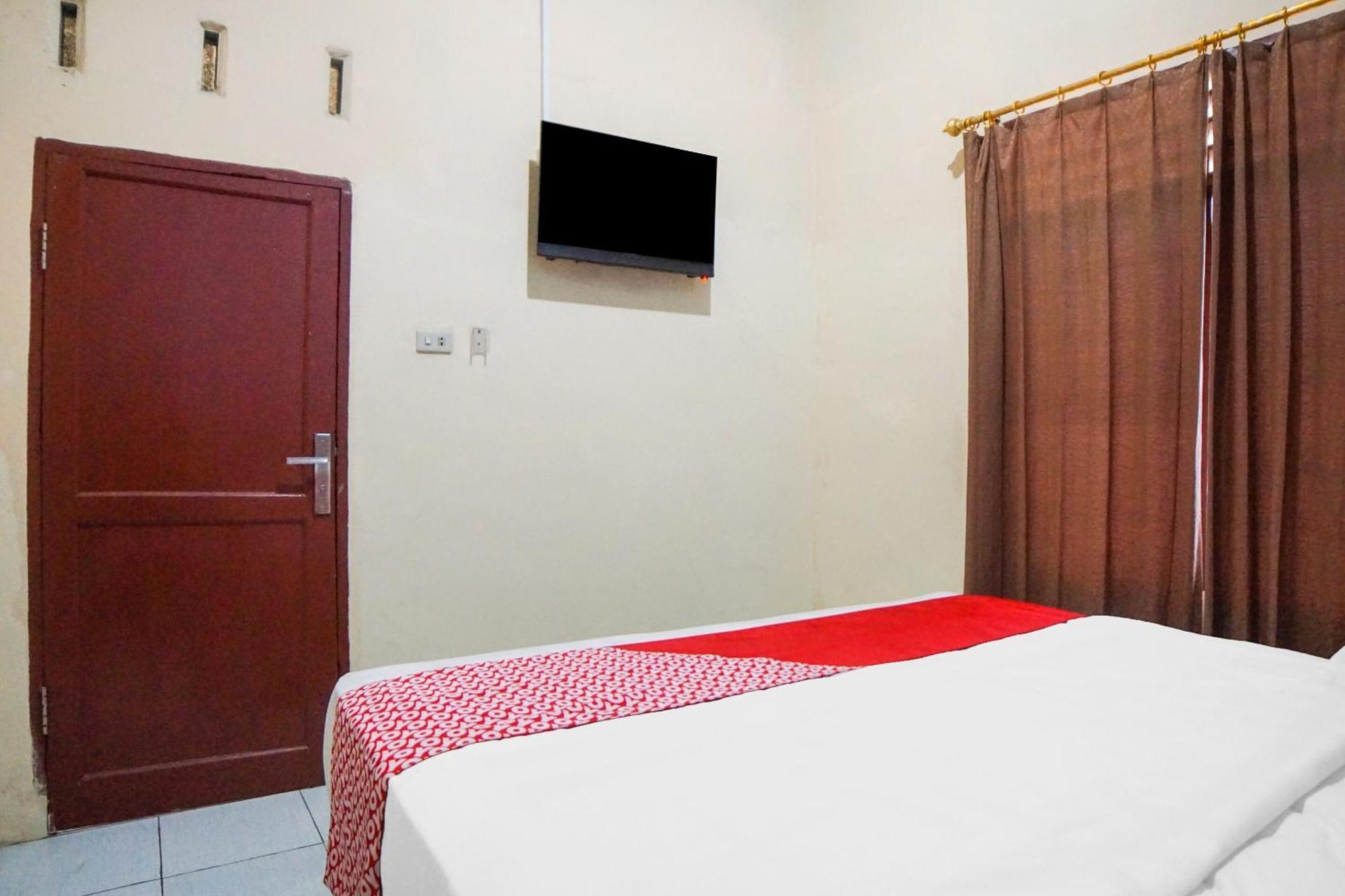 Oyo 92076 Sky Residence Cengkeh ميدان المظهر الخارجي الصورة