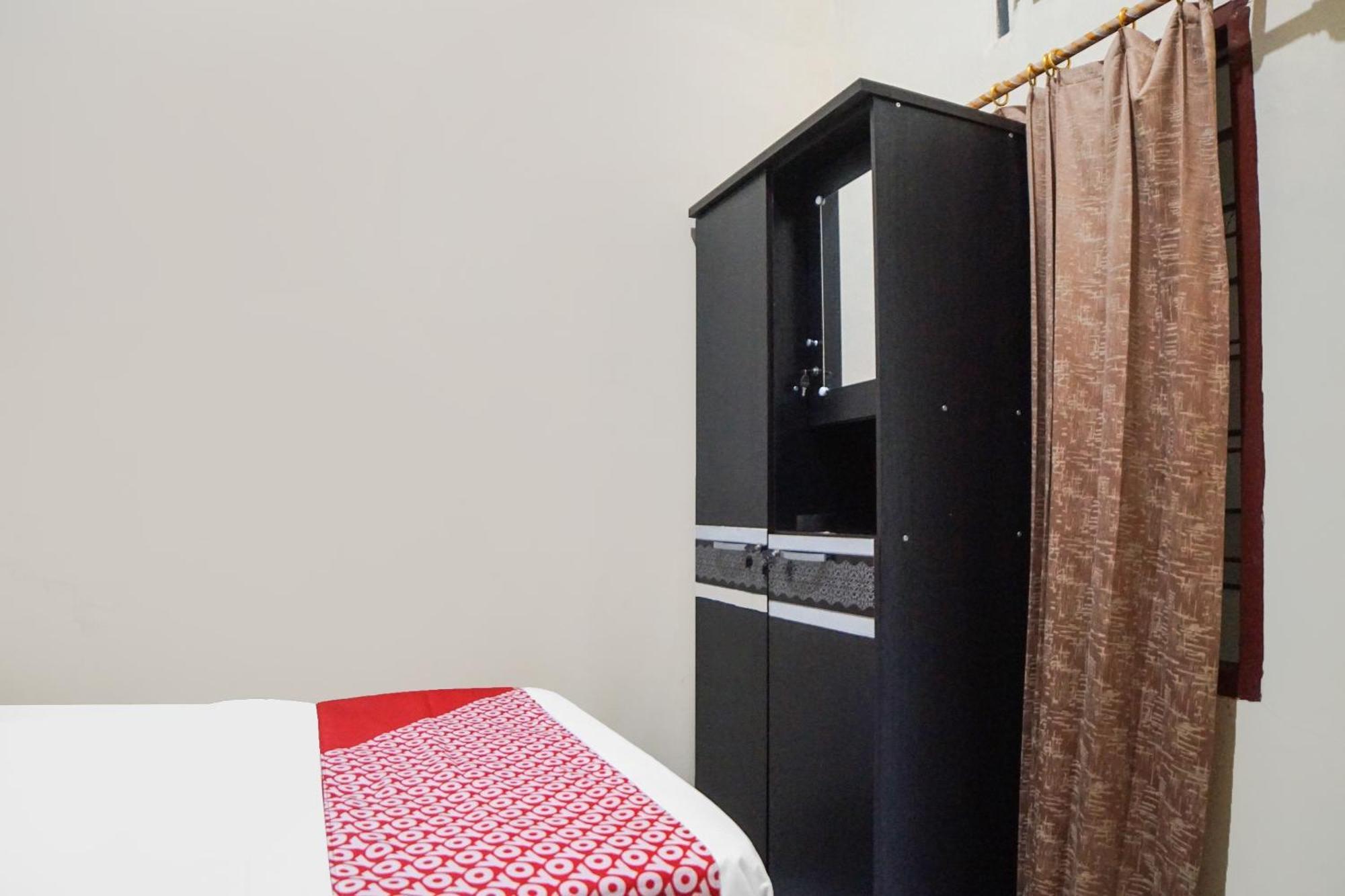 Oyo 92076 Sky Residence Cengkeh ميدان المظهر الخارجي الصورة